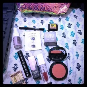 Bundle of make up!!! 4 extra goodies w/buy!!